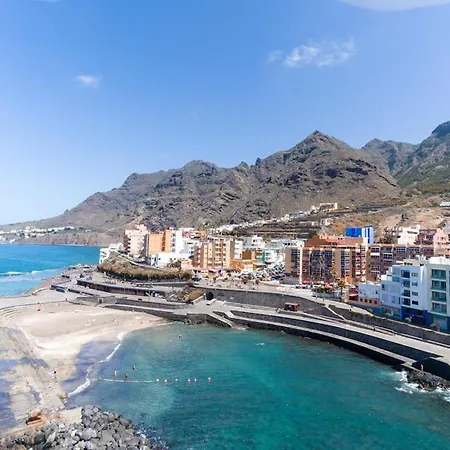 El Mirador De *